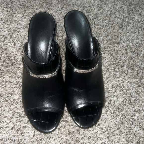 BRIGHTON Ray Black Slides Mules  Sandals  Sz 7.5 Italy - Picture 4 of 10